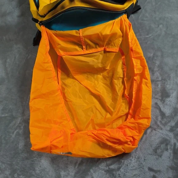 Nike Cheyenne Vapor II Backpack Orange Black Reflective Daypack Hiking Outodoor - Picture 14 of 16